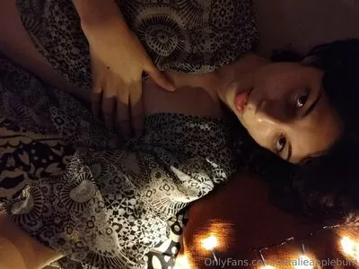 Natalieapplebum OnlyFans Leaked Free Thumbnail Picture - #nBnOK1AUAR