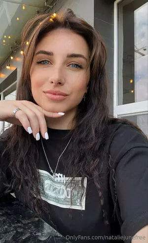 Nataliejunefree OnlyFans Leaked Free Thumbnail Picture - #yt4tON1n5I