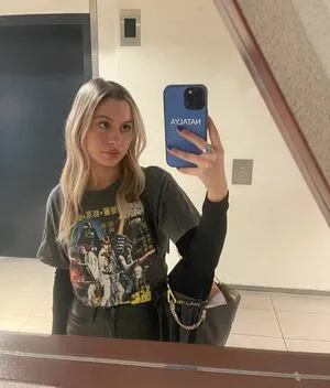 Natasha Bure OnlyFans Leaked Free Thumbnail Picture - #0m2w3Sr1IY