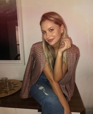 Natasha Bure OnlyFans Leaked Free Thumbnail Picture - #Ettg9mwr1I