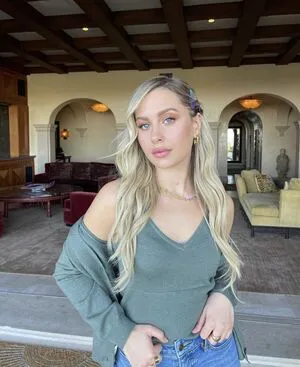 Natasha Bure OnlyFans Leaked Free Thumbnail Picture - #jSnIlhSlIW