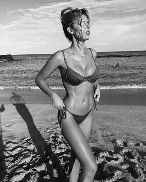 Natasha Oakley OnlyFans Leaked Free Thumbnail Picture - #S5lMr2wDCQ