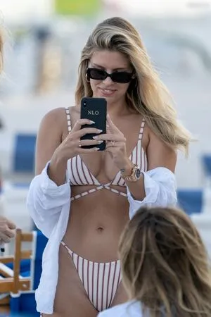 Natasha Oakley OnlyFans Leaked Free Thumbnail Picture - #kJYY1ZS0ne