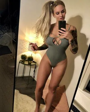 Natasha Thomsen OnlyFans Leaked Free Thumbnail Picture - #fS0vobkpdc