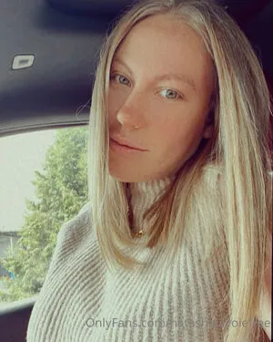Natashalavoiefree OnlyFans Leaked Free Thumbnail Picture - #UzzH8hYFor