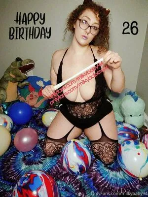 Natural Thicc Milky Momma OnlyFans Leaked Free Thumbnail Picture - #MV0T7K0430