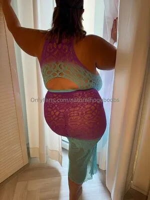 Naturalhugeboobs OnlyFans Leaked Free Thumbnail Picture - #SrOm1sHSDG