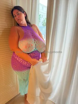 Naturalhugeboobs OnlyFans Leaked Free Thumbnail Picture - #Y8TkYbI1pl