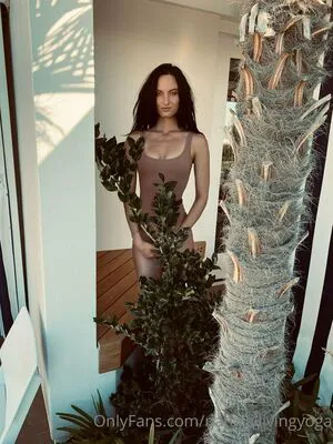Naturallivingyoga OnlyFans Leaked Free Thumbnail Picture - #DajJx97Ayy