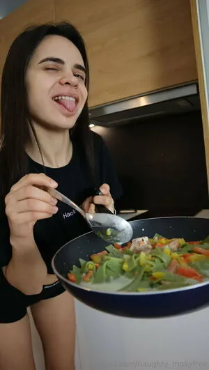 Naughty Mollyfree OnlyFans Leaked Free Thumbnail Picture - #1PCV96G6jw