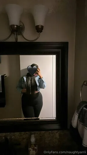 Naughtyarrii OnlyFans Leaked Free Thumbnail Picture - #KatsR1JhJX