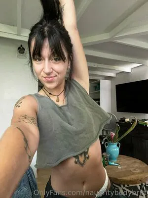 naughtybodybritt OnlyFans Leaked Free Thumbnail Picture - #KupLGAAtNW