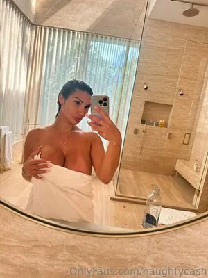 Naughtycash OnlyFans Leaked Free Thumbnail Picture - #sE5pTIflhI