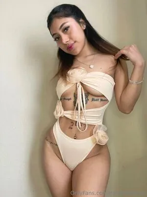 Naughtyluna7 OnlyFans Leaked Free Thumbnail Picture - #AP8NvxtT9D