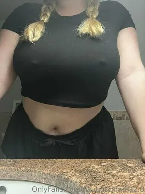 Naughtymama2 OnlyFans Leaked Free Thumbnail Picture - #O9v5NmlPcb