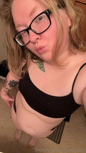 Naughtymoongirl OnlyFans Leaked Free Thumbnail Picture - #s5yP3olTrU