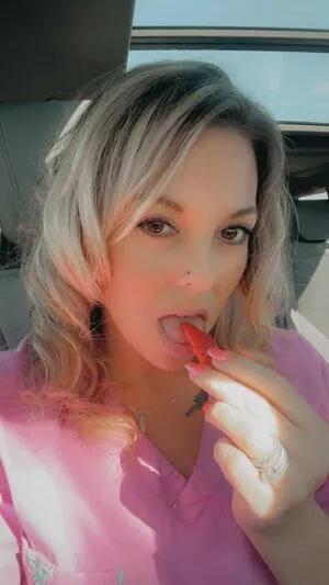 Naughtynursetx OnlyFans Leaked Free Thumbnail Picture - #bUsPh8AROO