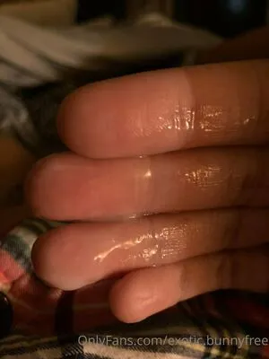 Naughtywifegoeswildfree OnlyFans Leaked Free Thumbnail Picture - #AriRNPZtze