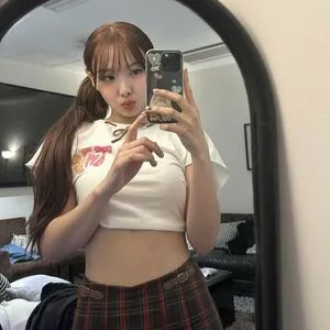 Nayeon OnlyFans Leaked Free Thumbnail Picture - #0CmOON43G4