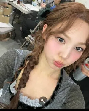 Nayeon OnlyFans Leaked Free Thumbnail Picture - #SIjJ3iFwUW