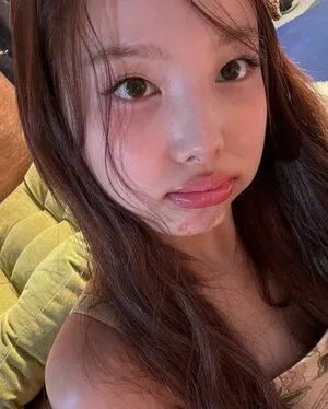 Nayeon OnlyFans Leaked Free Thumbnail Picture - #yloze3PPdR
