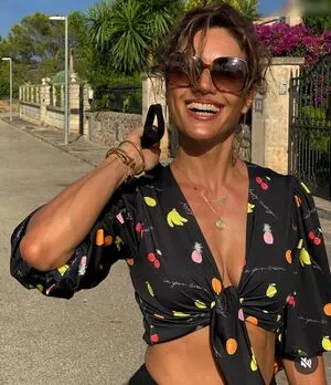 Nazan Eckes OnlyFans Leaked Free Thumbnail Picture - #0mLbhEvA47