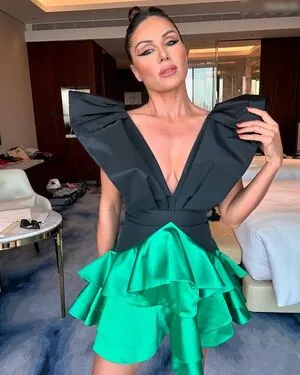 Nazan Eckes OnlyFans Leaked Free Thumbnail Picture - #9PZJU9WUWV