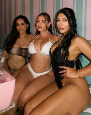 Nazanin Kavari OnlyFans Leaked Free Thumbnail Picture - #uRSZoRUtaK