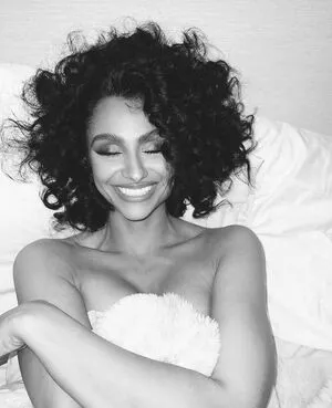 Nazanin Mandin OnlyFans Leaked Free Thumbnail Picture - #by46y7KZPy