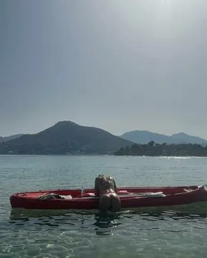 Nazlilith OnlyFans Leaked Free Thumbnail Picture - #9acA5Zn4Tv