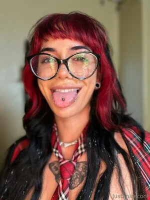 Ne0nprincess OnlyFans Leaked Free Thumbnail Picture - #GBkd6c9asQ