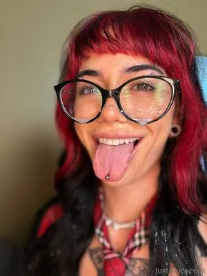 Ne0nprincess OnlyFans Leaked Free Thumbnail Picture - #ixz1uIFaHX