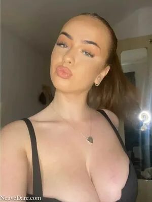 Neave Dare OnlyFans Leaked Free Thumbnail Picture - #a0xFgG30k5