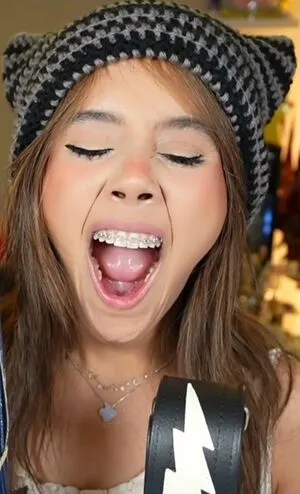 Neekolul OnlyFans Leaked Free Thumbnail Picture - #AwH4b7hdAF