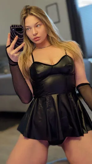 Neeviliciouz OnlyFans Leaked Free Thumbnail Picture - #5HBEdfdCoX
