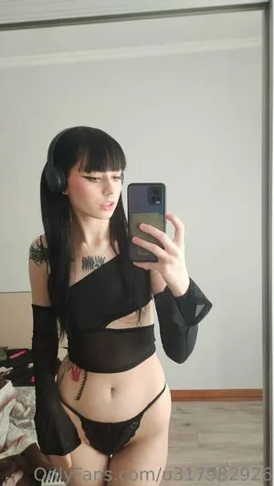 Nefer Titi Xxx OnlyFans Leaked Free Thumbnail Picture - #NPIAB31Cp4