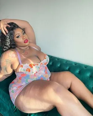 Negrafeminist OnlyFans Leaked Free Thumbnail Picture - #dvL4a590Lv