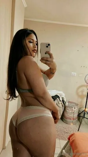 Negrita OnlyFans Leaked Free Thumbnail Picture - #EIaoGN2XQW