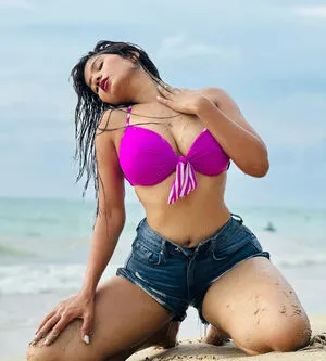 Neha Singh OnlyFans Leaked Free Thumbnail Picture - #Jdz0pBYEIn