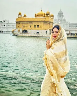 Nehhaa Malik OnlyFans Leaked Free Thumbnail Picture - #2bGRYXk8qT