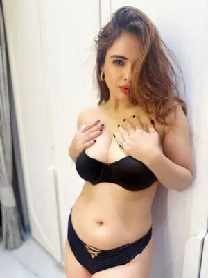 Nehhaa Malik OnlyFans Leaked Free Thumbnail Picture - #DNneAm0aea