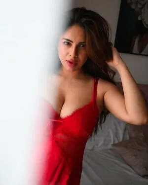Nehhaa Malik OnlyFans Leaked Free Thumbnail Picture - #HrHaIXSBLD
