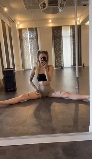 Nele Mbt OnlyFans Leaked Free Thumbnail Picture - #0RShuWS44o