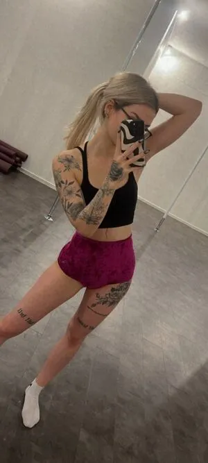 Nele Mbt OnlyFans Leaked Free Thumbnail Picture - #2dPsqR6LLf