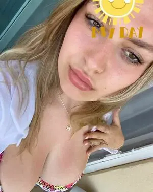 Nell H OnlyFans Leaked Free Thumbnail Picture - #DGMS8G6EYK