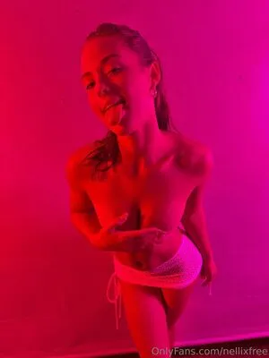 Nellixfree OnlyFans Leaked Free Thumbnail Picture - #rGIxjAylEN