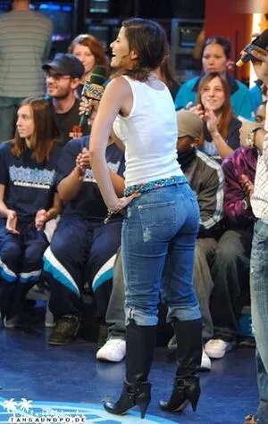 Nelly Furtado OnlyFans Leaked Free Thumbnail Picture - #DFAmWJauYL