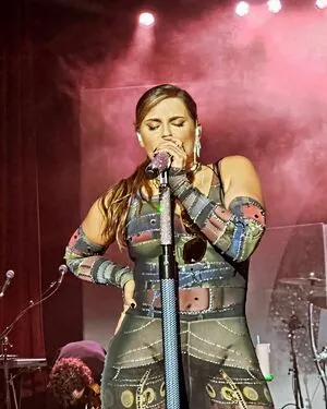 Nelly Furtado OnlyFans Leaked Free Thumbnail Picture - #WRRTDda4t7