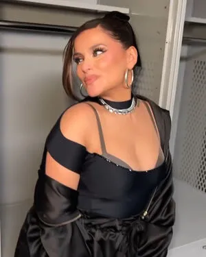 Nelly Furtado OnlyFans Leaked Free Thumbnail Picture - #lpaGenuI53