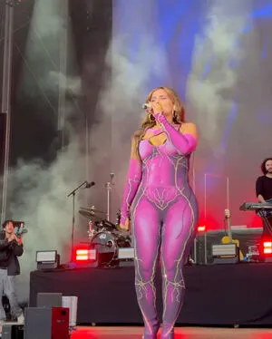 Nelly Furtado OnlyFans Leaked Free Thumbnail Picture - #omNGcxmCd9